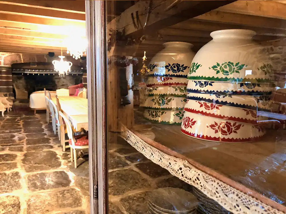 Petit déjeuner au Francillon, table d'hôtes Les Estables