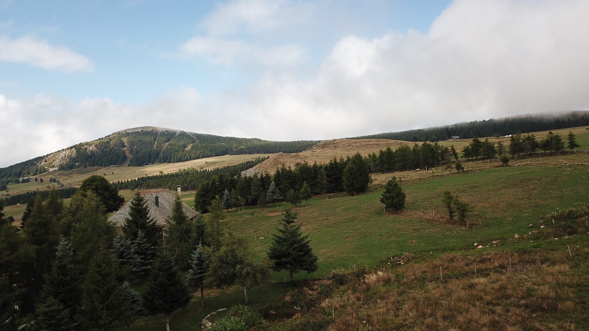 Vue sur le Mont Alambre et le Francillon aux Estables